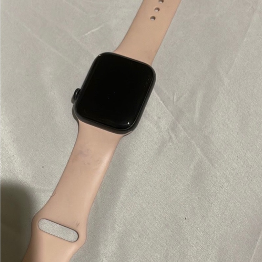 Series 6 Apple Watch 44